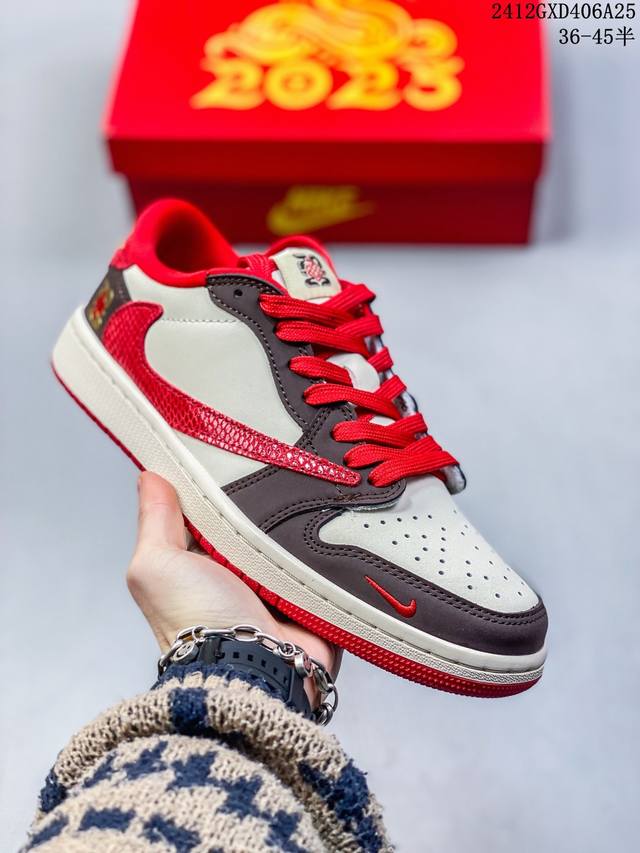海外爆款限量发售！公司级 Travis Scott X Fragment Design X Jordan Air Jordan 1 Low Og Sp “蛇年限