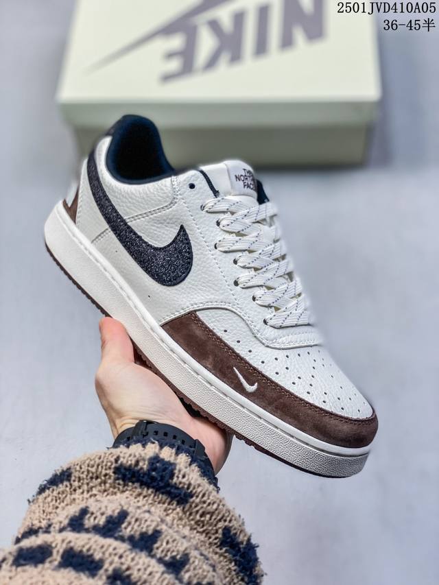 海外爆款简约风格设计，融合 Nike Low Prm 小空军lv联名-闪星黑勾棕白灰配色，低帮百搭透气休闲运动板鞋 . 原数据独家私模大底 纯正版型 清洁度完美