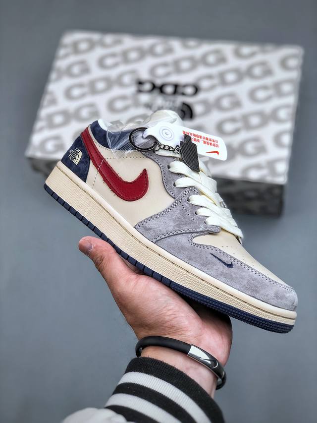 Air Jordan 1 Low Aj1 乔1 北面联名 灰蓝红勾 高端定制 低帮复古篮球鞋 Dm9 -012 #定制鞋盒 大厂纯原品质出货 超高清洁度 皮料切