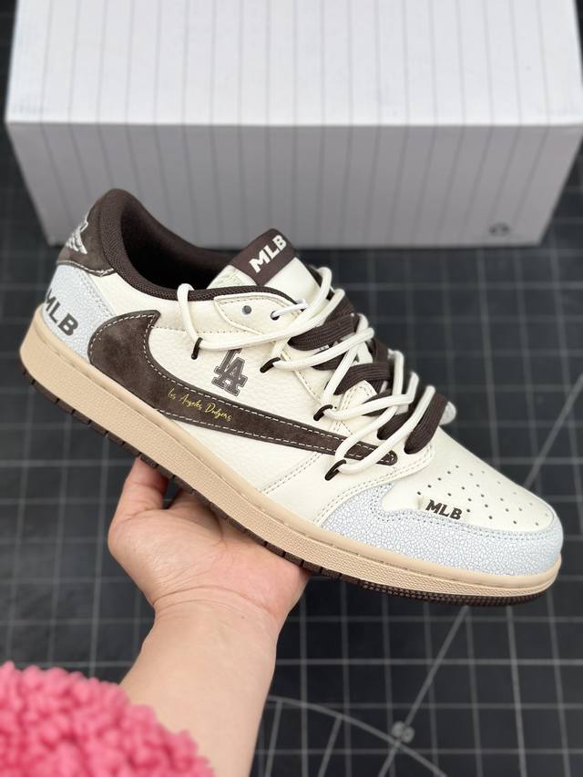 Travis Scott X Fragment Design X Air Jordan 1 Low Og Sp Aj1 乔1 Mlb联名-深棕抽绳 低帮文化休闲