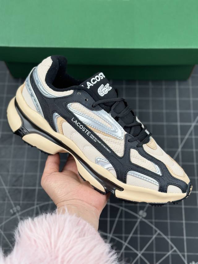 公司级lacoste法国鳄鱼 L003 2K24 清新时尚舒适 低帮生活休闲鞋 大厂出品，为了还原正品，精心开发，采用正品一致材料、版型。 法国鳄鱼官方主推款