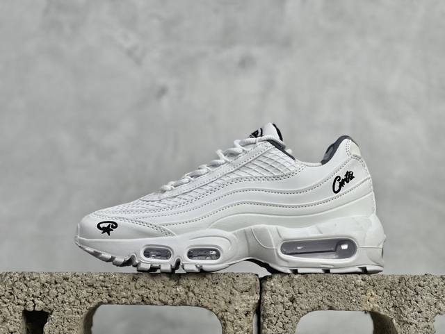 Mx版 Nk Air Max 95 复古减震气垫跑鞋 经典重温 外单专供大厂出品 品质稳定 一百余色 终端操作 鞋款设计灵感源于人体构造 中底设计基于人体的脊柱