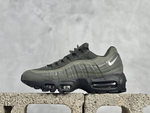 Mx版 Nk Air Max 95 复古减震气垫跑鞋 经典重温 外单专供大厂出品 品质稳定 一百余色 终端操作 鞋款设计灵感源于人体构造 中底设计基于人体的脊柱