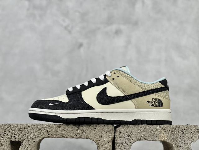 Nike Sb Dunk Low 原装头层材料 独家版型蒸餾加工 帶來的是更好的视觉和脚感体验 大厂纯原品质出货 清洁度 电绣工艺 皮料切割干净无任何毛边 细节