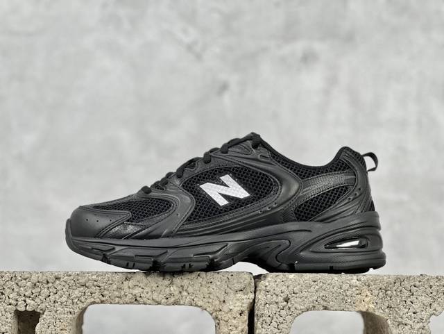 全新版本升级 New Balance Nb 530 幻影黑 货号：Mr530Fb1 尺码：35.5 36 36.5 37.5 38 38.5 39 40 40.