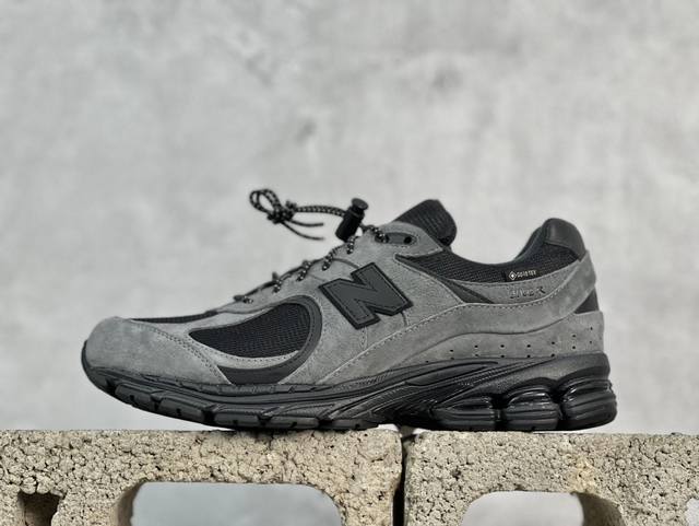 New Balance 2系列 复古休闲跑步鞋 M 2Rxz #纯原品质 鞋款延续了经典科技，升级版n-Ergy缓震物料机能与材质上脚太舒适了，鞋面的柔软麂皮搭