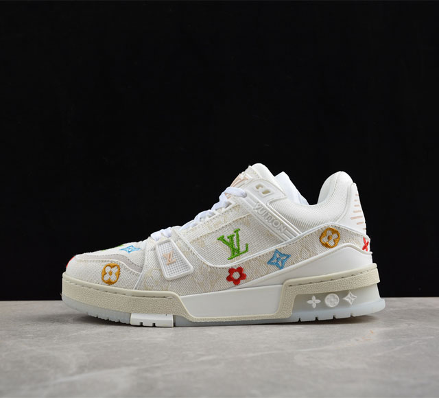 驴牌 2024Trainer Lv系列louis Vuitton Trainer 时装走秀新款 广东原产#黄色抽屉礼品鞋盒及全套代购包装说明书防尘布袋物件 #正