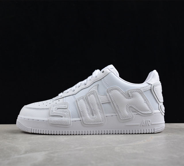 纯原 Cpfm X Nk Air Force 1 Low 联名款空军一号低帮休闲板鞋 Fq7069-100 市售最高版本 整鞋从反口里到鞋面均为原厂皮料打造 原