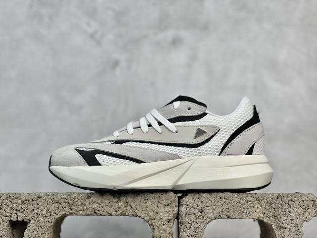 放店私 Ad Lightblaze Jh6962 阿迪透气跑步鞋 尺码：36 36.5 37 38 38.5 39 40
