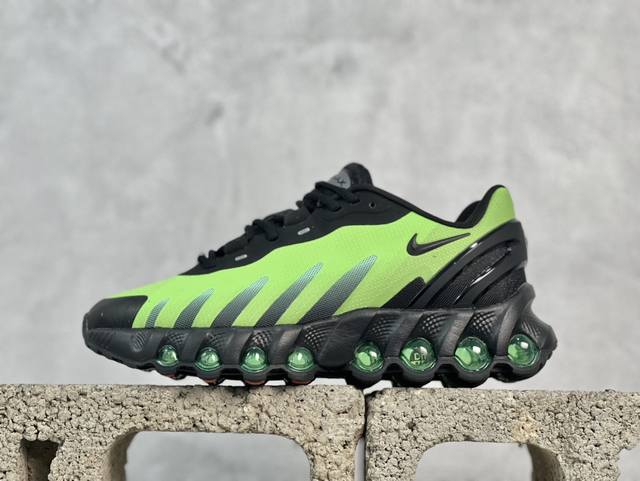 放店私 F版 Nike Air Max Dn8 耐克气垫 缓震 耐磨运动鞋 鞋身材质均选择皮革 织物 麂皮多种材质覆盖 保证质感的前提下 层次感也相当不错 带有