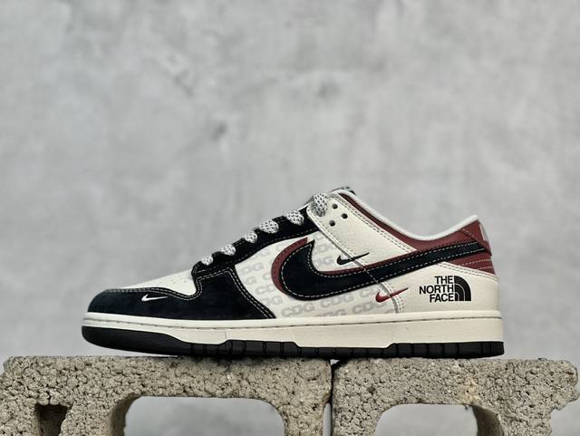 放店私Nk Sb Dunk Low 北面联名 猪八黑红勾 周年高端定制 低帮休闲板鞋 Dm6868-043 #定制鞋盒 大厂纯原品质出货 超高清洁度 皮料切割干