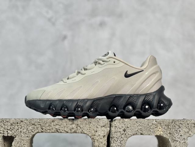 放店私 F版 Nike Air Max Dn8 耐克气垫 缓震 耐磨运动鞋 鞋身材质均选择皮革 织物 麂皮多种材质覆盖 保证质感的前提下 层次感也相当不错 带有