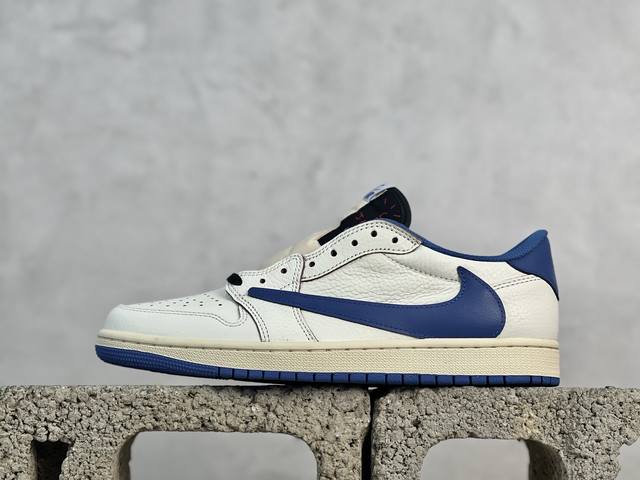 放店私 Gs广硕版 同价位无敌手 Travis Scott X Jordan Air Jordan 1 Low Og 倒钩蓝白 货号：Dm7866-104 尺码