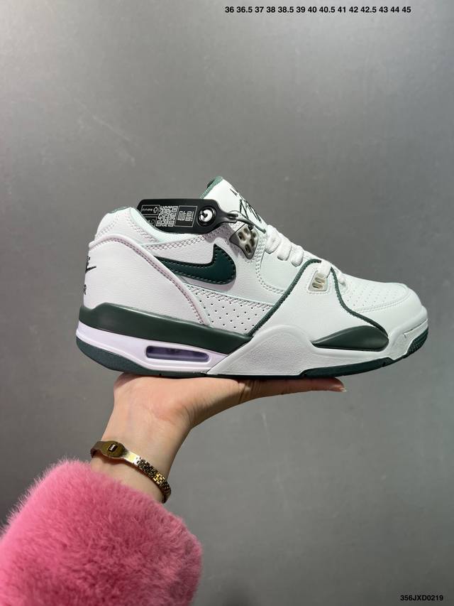 公司级耐克Nike Air Flight 89男子运动鞋 Aj4兄弟款 缓震篮球鞋 重塑80年代后期非凡篮球战靴的经典风范 利落皮革结构搭载卓越缓震系统 重现传