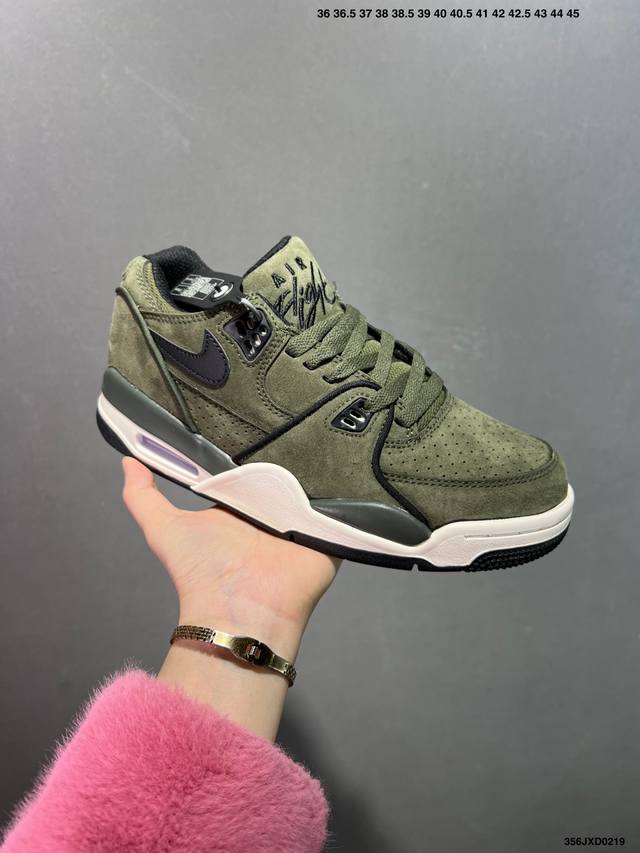 公司级耐克Nike Air Flight 89男子运动鞋 Aj4兄弟款 缓震篮球鞋 重塑80年代后期非凡篮球战靴的经典风范 利落皮革结构搭载卓越缓震系统 重现传
