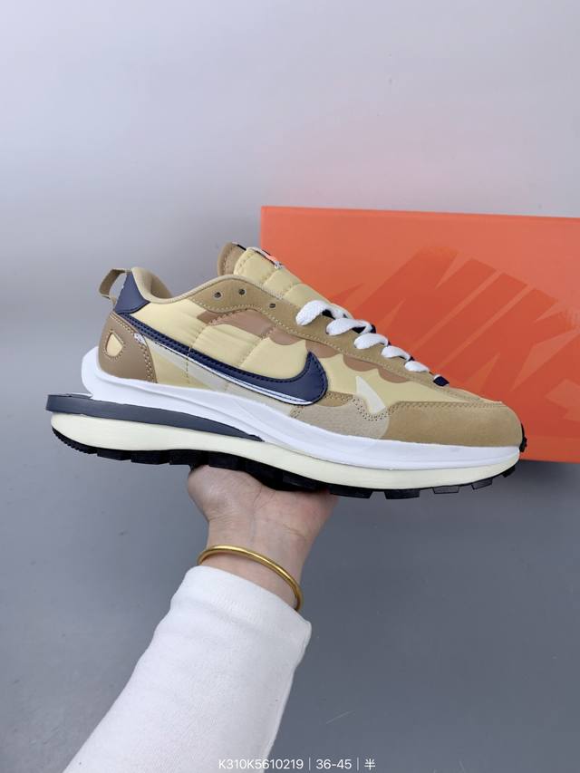 真标耐克Nike Vaporwaffle Sacai 华夫50周年系列华夫复古休闲运动慢跑鞋 后跟Tpu独家4块滑块模具 夏季热门款 网面透气休闲跑步鞋 Siz
