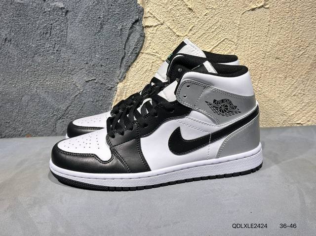 耐克 Nike Air Jordan 1 Mid 女子篮球鞋时尚轻盈板鞋Aj1乔1运动鞋 乔丹一代 高帮复古休闲篮球鞋 Air Jordan 1 Mid 搭载内