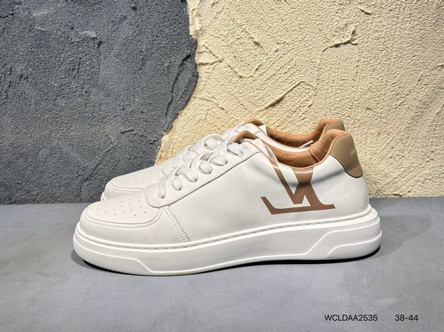 新品上市实拍 全新Lv路易威登Louis Vuitton Trainer Sneaker Low休闲运动文化百搭篮球板鞋Wcldaa2535