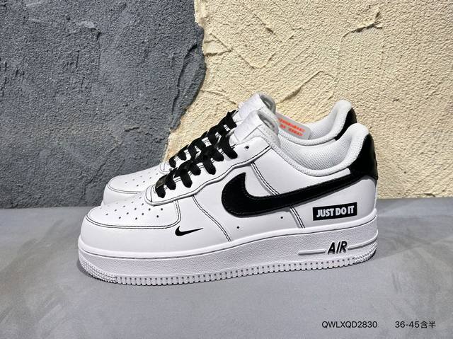 新品上市实拍 Air Force 1 Low’07 空军一号低帮休闲板鞋 定制皮料 原楦原纸板 纯正空军版型 内置全掌气垫 货号：男 Cw2288-114 女