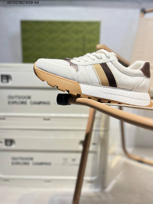 Gucci Distressed Screener Sneaker古驰经典小脏鞋原型复古百搭老爹板鞋 复古学院风546551 Ae7021807#39-44