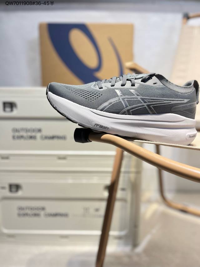 Asics 亚瑟士Gel-Kayano 31男女士运动鞋 缓震回弹透气耐磨跑鞋 一鞋一科技：Novablast 4，跑鞋中底同时实现厚软轻弹1011B867 Q