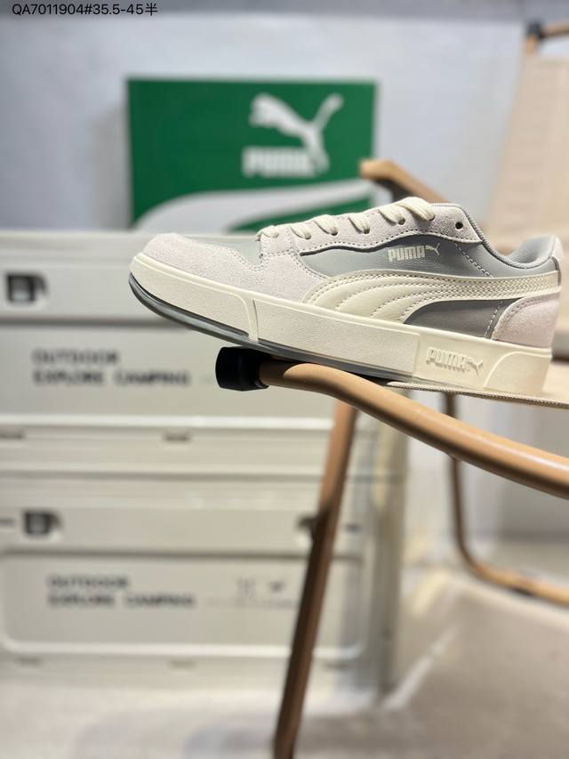 原 版本降价 Puma 彪马 男女运动板鞋，原楦原纸版开发版型，采用环保皮革组合鞋面材质，外置耐磨橡胶大底蕾哈娜同系面包鞋太好看了！彪马Puma Park Li