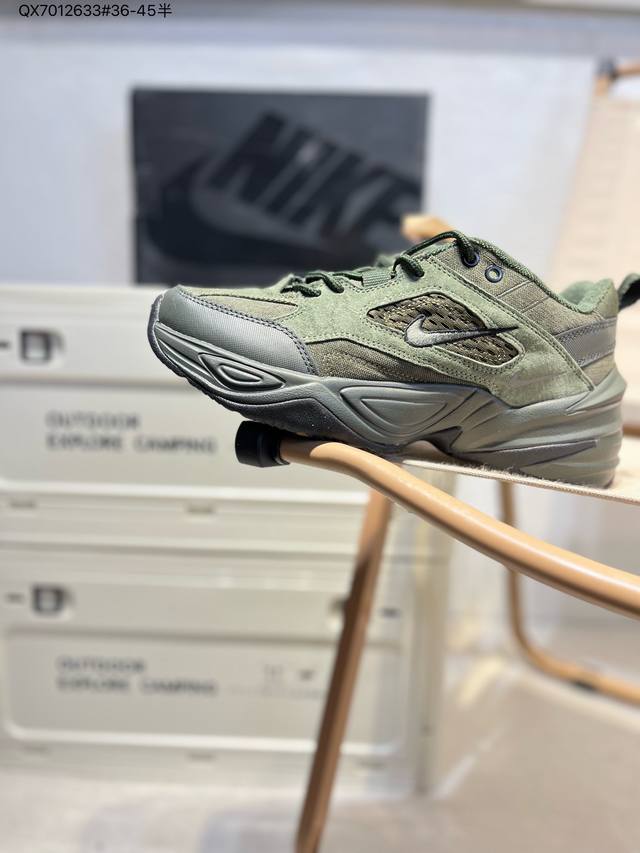 耐克 Nike M2K Tekno 男女子运动鞋厚底老爹鞋经典复古休闲慢跑鞋 从 Monarch 系列汲取灵感，以太空时代细节演绎未来风范。分层鞋面借鉴自元年款