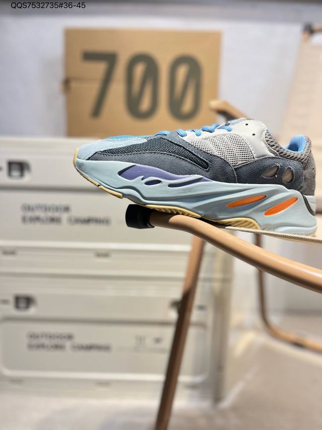 公司级真爆 阿迪达斯Adidas Yeezy 700V2 “Teal Blue 椰子700V2复老古爹鞋。延续了爹老鞋粗犷风格与复廓古形，继承Yeezy 700