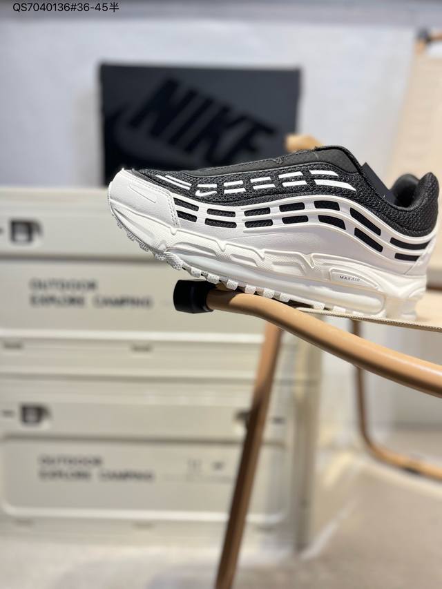耐克 Nike Air Max 2.5子弹气垫跑鞋 Worldwide 子弹头气垫 简约搭配 巧妙的运用了Air Max97的鞋面条纹设计 全掌大容量的先河 创
