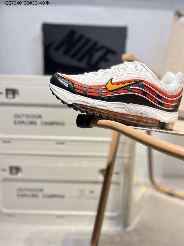 耐克 Nike Air Max 2.5子弹气垫跑鞋 Worldwide 子弹头气垫 简约搭配 巧妙的运用了Air Max97的鞋面条纹设计 全掌大容量的先河 创