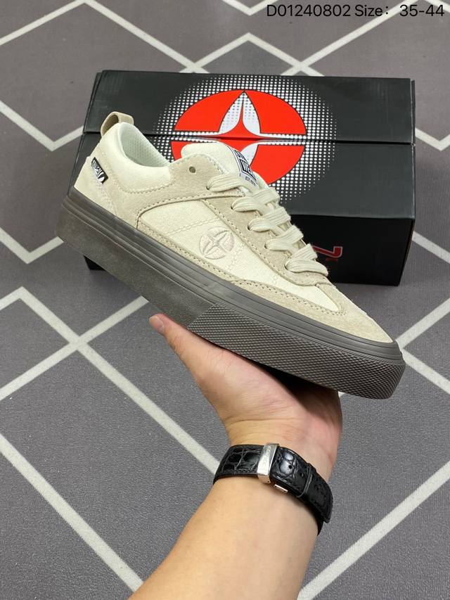 万斯Vans Half Cab Pro 黑白 安纳海姆系列复古专业滑板鞋 货号：Vn0A38Cpb8C 编码：D01240802 Size:35～44