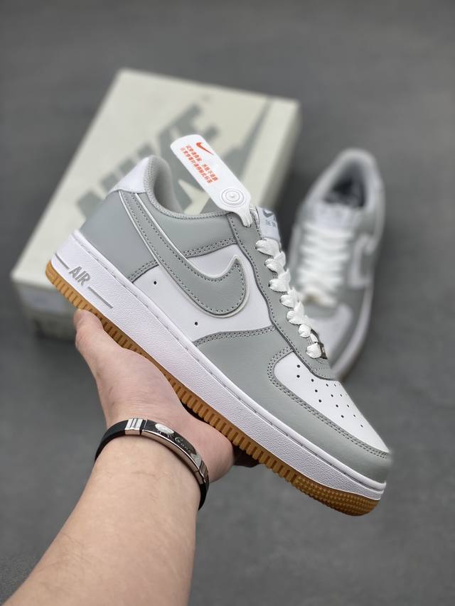 超级福利 核心特价 原本地200版本 Air Force 1' 07 原楦头原纸板 打造纯正空军版型 专注外贸渠道 全掌内置蜂窝气垫 #原盒配件 原厂中底钢印、