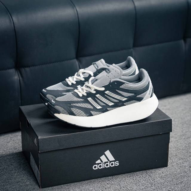核心私 Adidas Adizero Aruku 轻盈跑鞋 耐磨减震专业跑步鞋 冲向目标，一路向前，不断挑战和突破自我 无论是平时训练还是马拉松，让这款Adid
