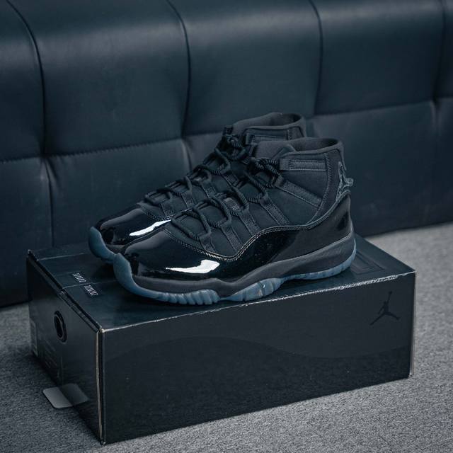 核心私 Air Jordan Aj11 Retro High Cap And Gown 黑武士高帮 外贸特供批次 原楦原档案数据开模打造 原厂中底拉帮钢印 原厂