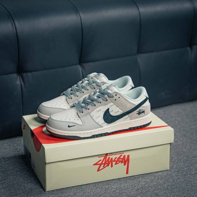 核心私 Nike Dunk 全套原楦原模倾力打造完美版型 独家原厂航空铝磨具打磨大底 鞋头坡度极致还原 无解鞋型 原盒原配 圈内天花板工艺 原厂冲刀 超高清洁度