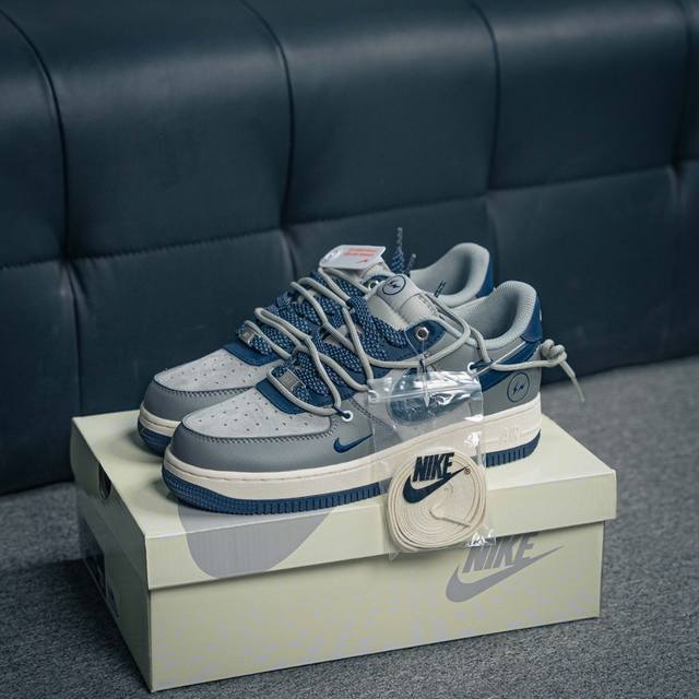 核心私 Air Force 1 原装级别 原楦头原纸板 打造纯正空军版型专注外贸渠道 全掌内置蜂窝气垫 原盒配件 原厂中底钢印、拉帮完美 货号：Sj1198 1
