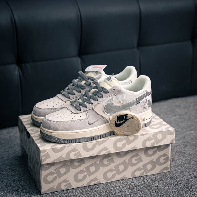 核心私 Air Force 1 原装级别 原楦头原纸板 打造纯正空军版型专注外贸渠道 全掌内置蜂窝气垫 原盒配件 原厂中底钢印、拉帮完美 货号：Xz6188 9