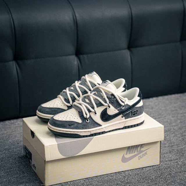 核心私 Nike Dunk 全套原楦原模倾力打造完美版型 独家原厂航空铝磨具打磨大底 鞋头坡度极致还原 无解鞋型 原盒原配 圈内天花板工艺 原厂冲刀 超高清洁度