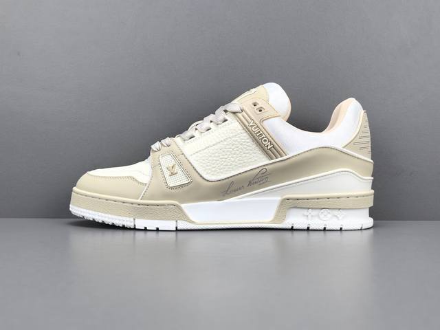 渠道优势 ！ 专柜版 驴牌 Lv Trainer 情侣限定系列 休闲 低帮 时尚板鞋 尺码 35 36 37 38 39 40 41 42 43 44 45 4