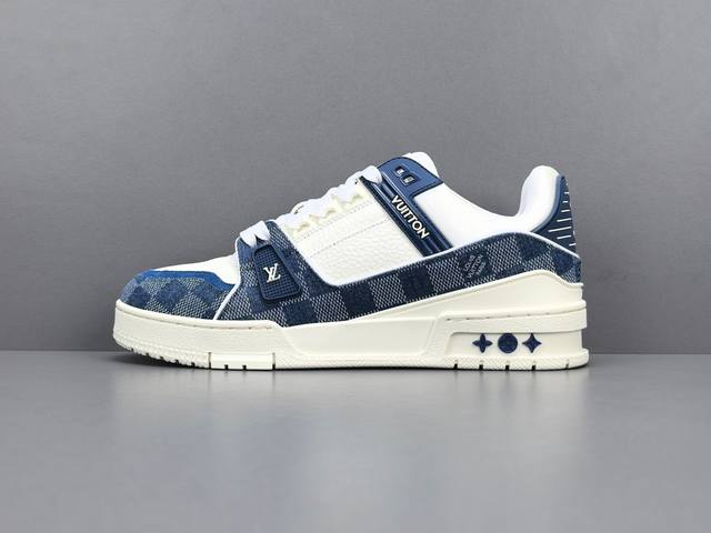 渠道优势 ！ 广州版 驴牌 Lv Trainer 情侣限定系列 休闲 低帮 时尚板鞋 尺码 35 36 37 38 39 40 41 42 43 44 45 男