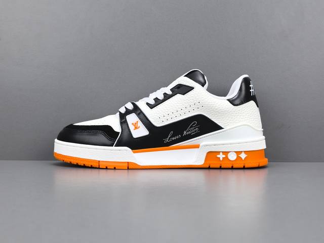 渠道优势 ！ 广州版 驴牌 Lv Trainer 情侣限定系列 休闲 低帮 时尚板鞋 尺码 35 36 37 38 39 40 41 42 43 44 45 男